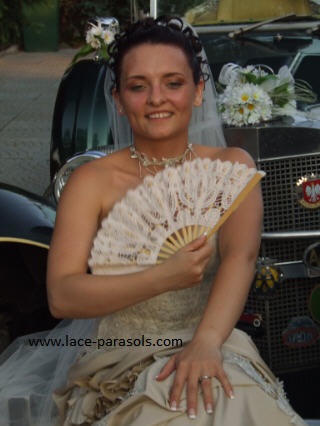 Wedding lace fan 