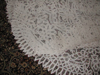 ECRU Round Battenburg Lace Tablecloth 68